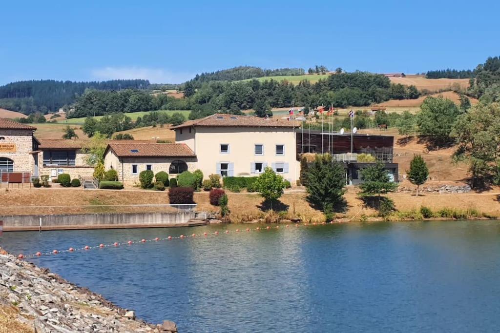 Joli Gite Rural Dans Un Havre De Paix Saint-Bonnet-le-Troncy Bagian luar foto