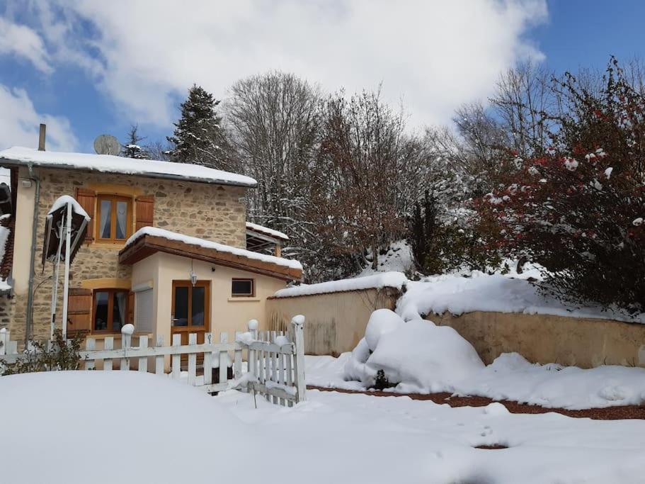 Joli Gite Rural Dans Un Havre De Paix Saint-Bonnet-le-Troncy Bagian luar foto