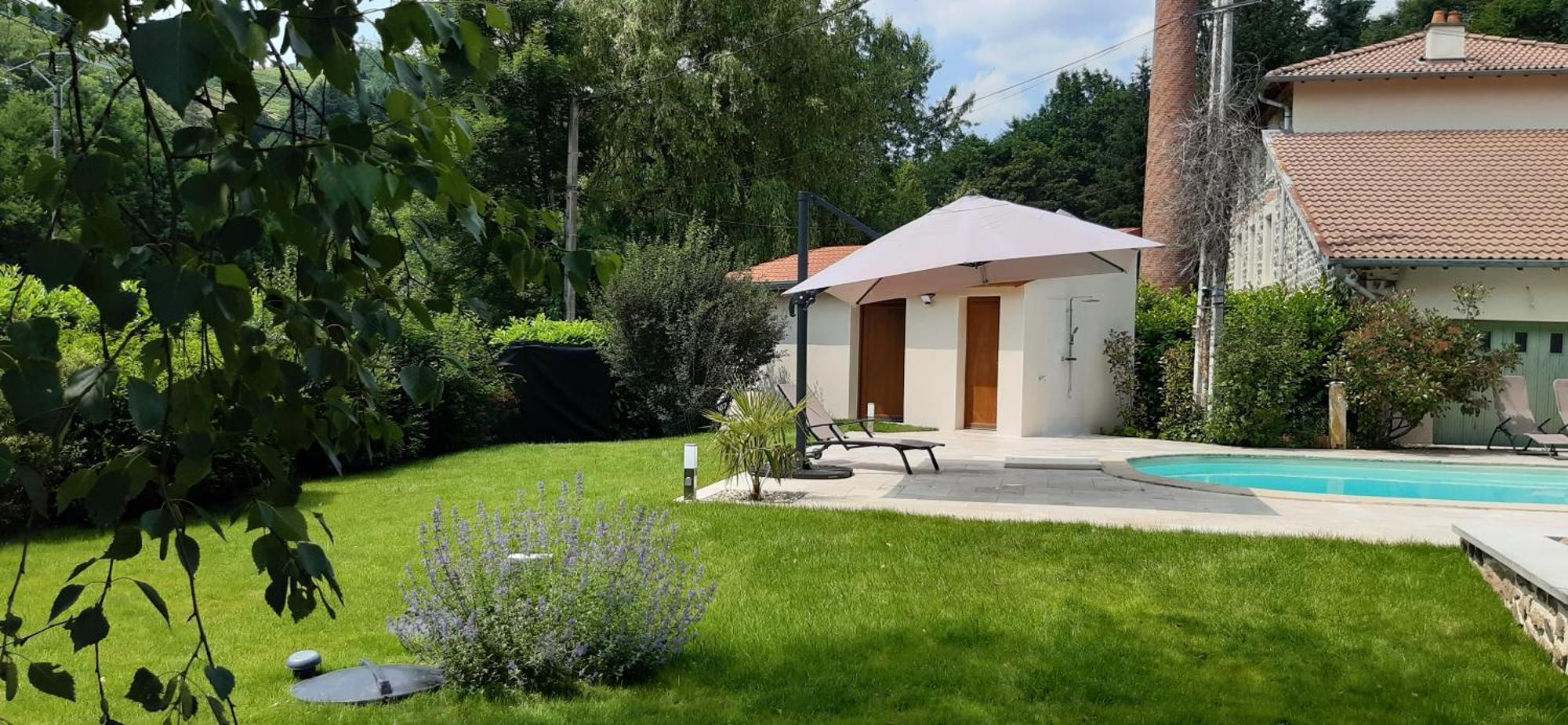 Joli Gite Rural Dans Un Havre De Paix Saint-Bonnet-le-Troncy Bagian luar foto